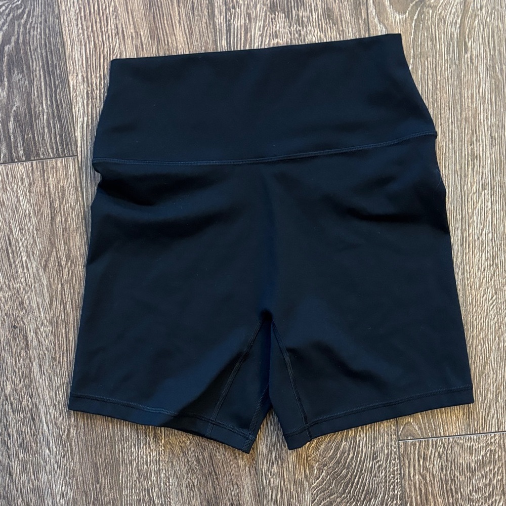 Sleek Black Women's Bike Shorts